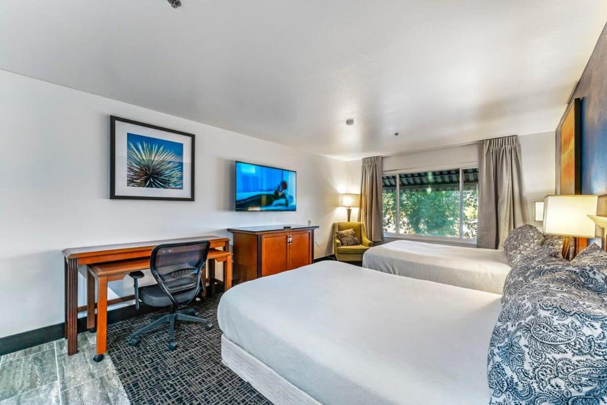 Tempe Studio Apartment Two Full Size Beds ภายนอก รูปภาพ