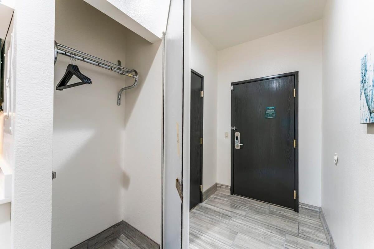 Tempe Studio Apartment Two Full Size Beds ภายนอก รูปภาพ